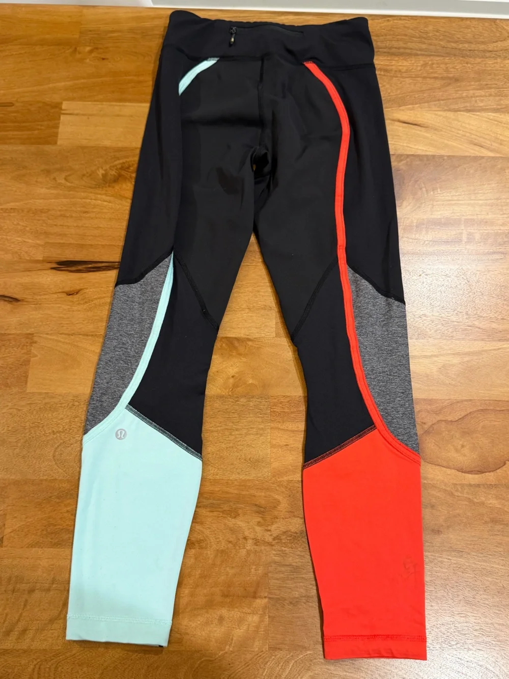 lululemon athletica Black Leggings with Grey, Coral & Mint Colorblock Size 4
